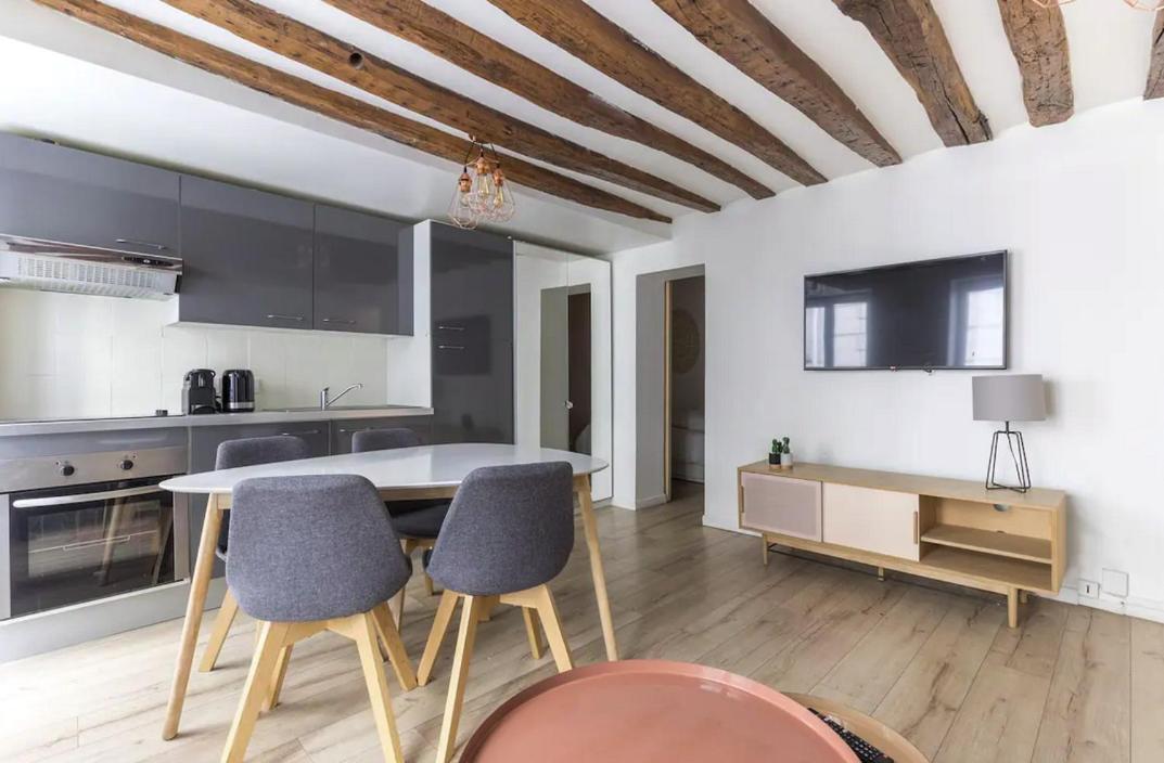 Appartement Grands Boulevards 11 Parijs
