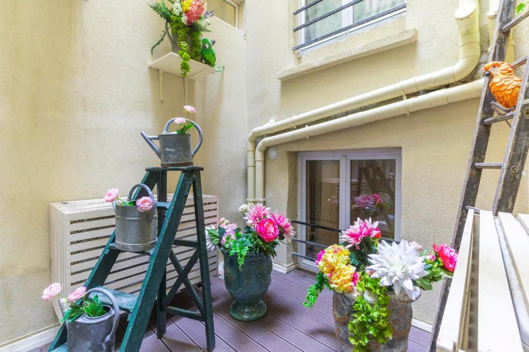 Appartement Grands Boulevards 11 *